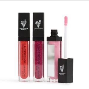 Lucrative Lip gloss Younique